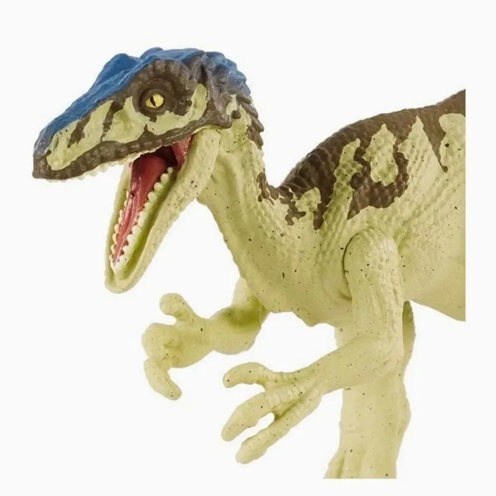 NWT Jurassic World Camp Cretaceous Coelurus